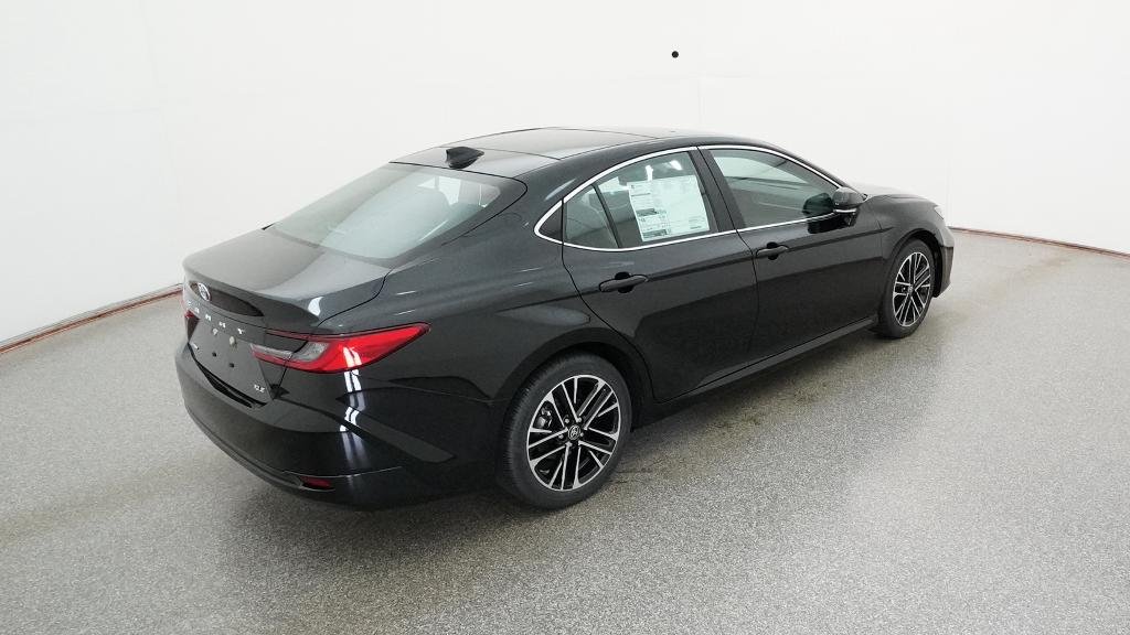 New 2026 Midnight Black Metallic Toyota XLE image 18