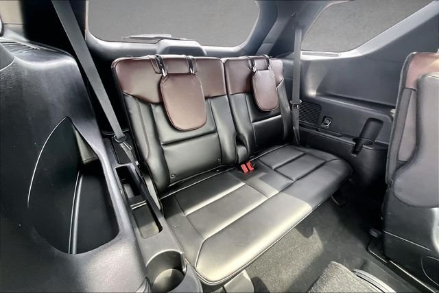 Used 2021 Gray Ford Platinum image 26