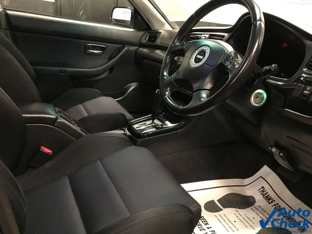 Used 2001 Blue Subaru GT image 35