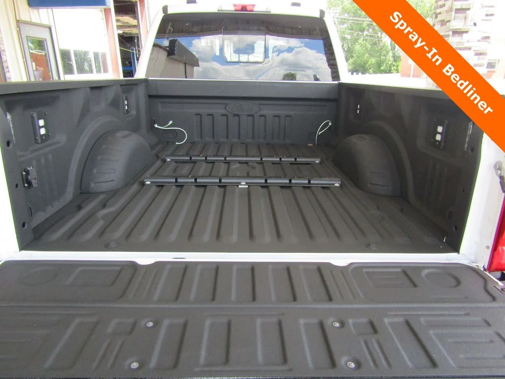Used 2024 Oxford White Ford Lariat image 21