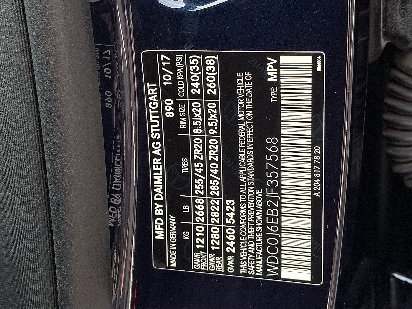 Used 2018 Lunar Blue Metallic - 890 Mercedes-Benz 4MATIC® image 28