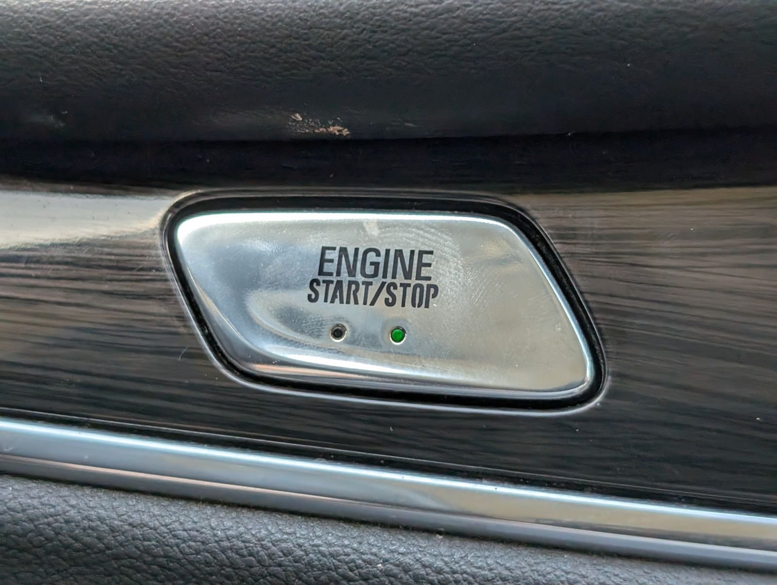 Used 2023 Cherry Red Buick Essence image 26