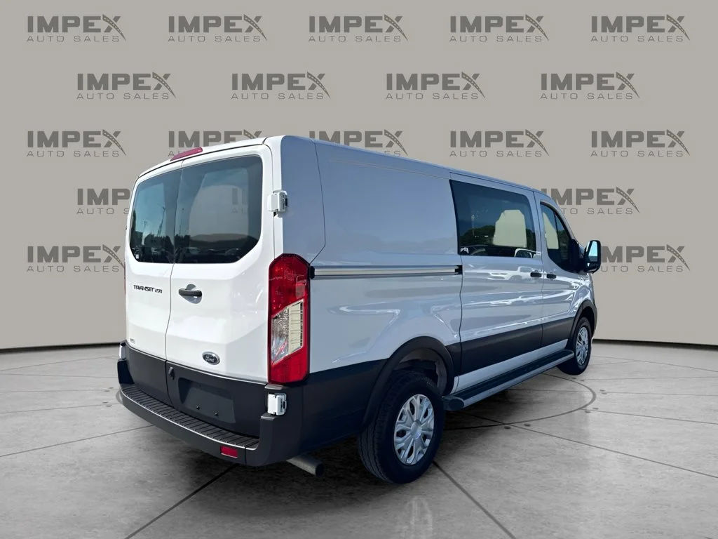 Used 2025 White Ford Base image 5