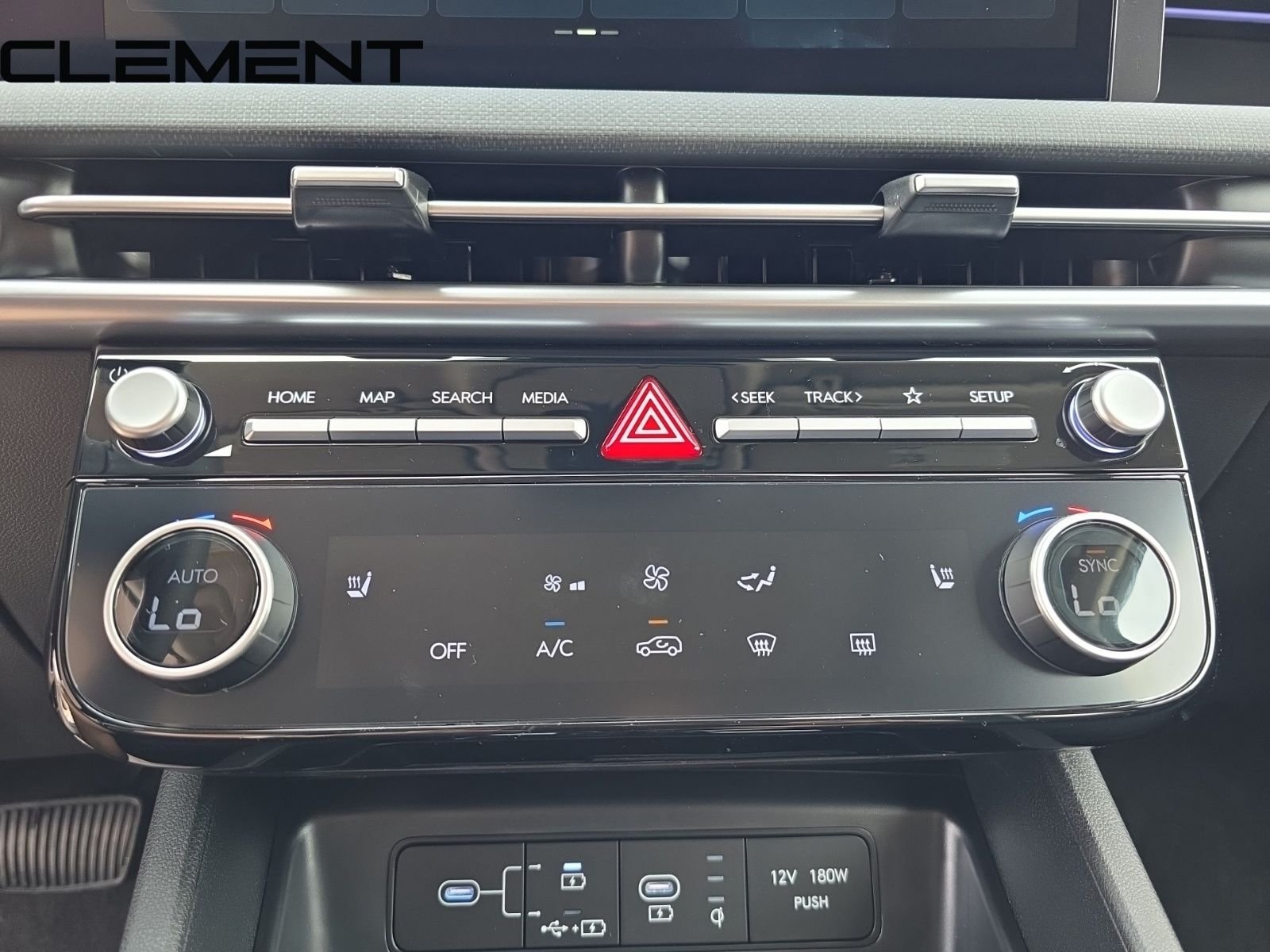 2025 Hyundai Tucson SEL Convenience - Photo 23