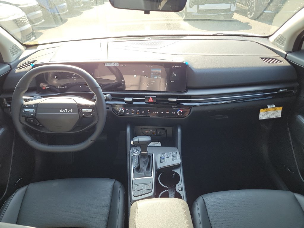 New 2026 Glacial White Pearl Kia SX Prestige image 18