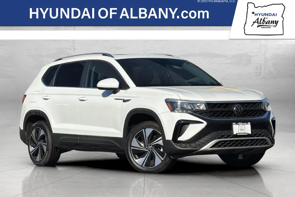 2024 Volkswagen Taos SE