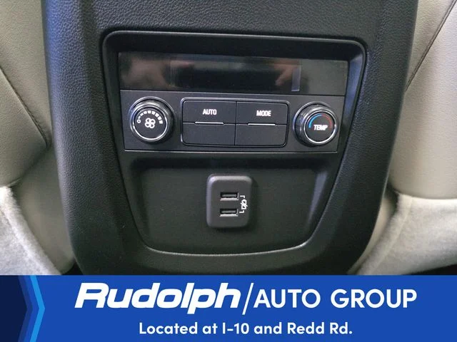 Used 2024 Red Buick Essence image 27