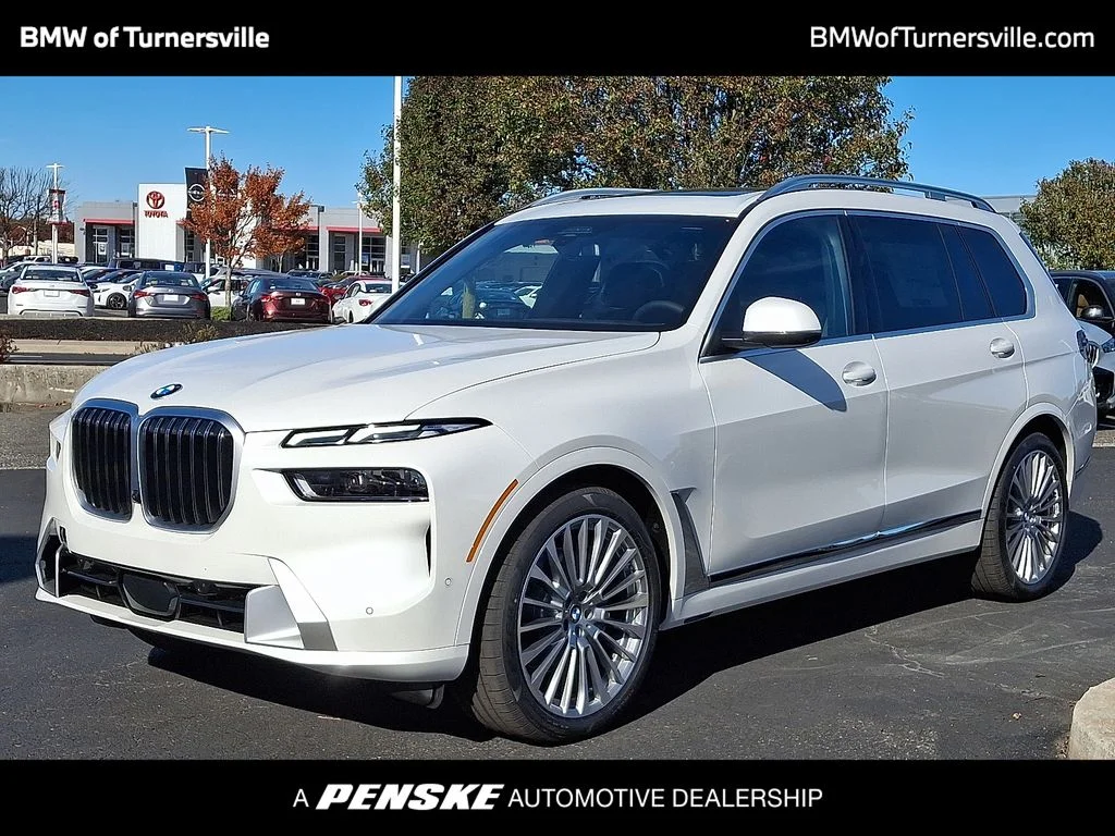 2026 BMW X7 xDrive40i's photo