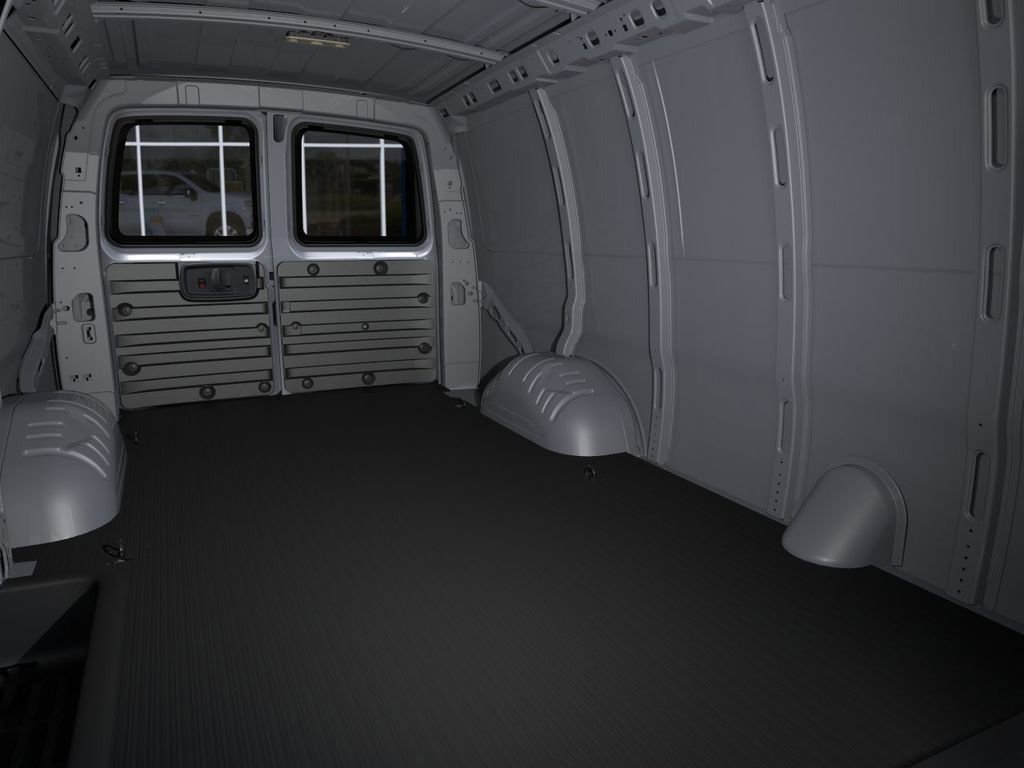 2025 Chevrolet Express Cargo Work Van - Photo 18