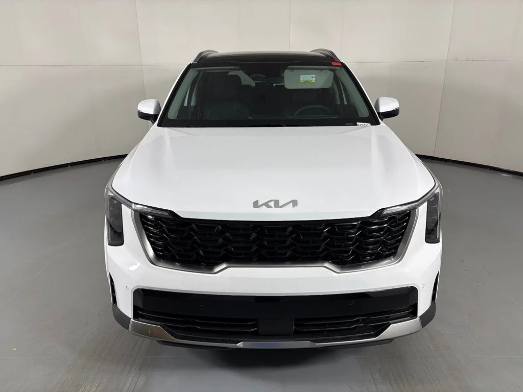 New 2026 Glacial White Pearl Kia S image 3