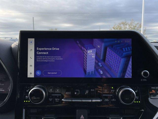 2025 Toyota Highlander Platinum - Photo 10