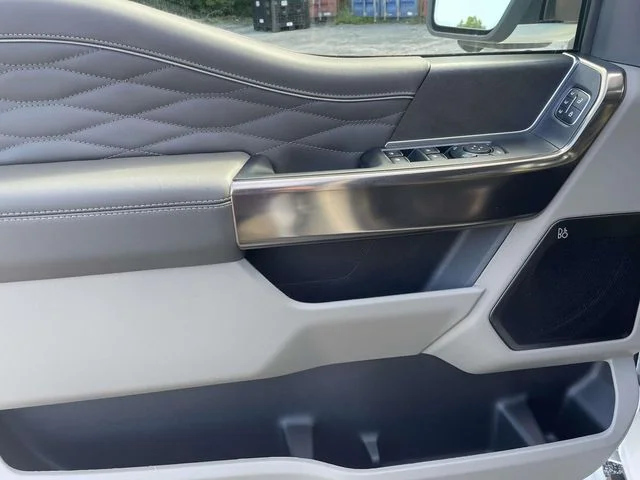 New 2026 White Ford Platinum image 13