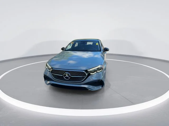 Used 2024  Mercedes-Benz E 350 image 3