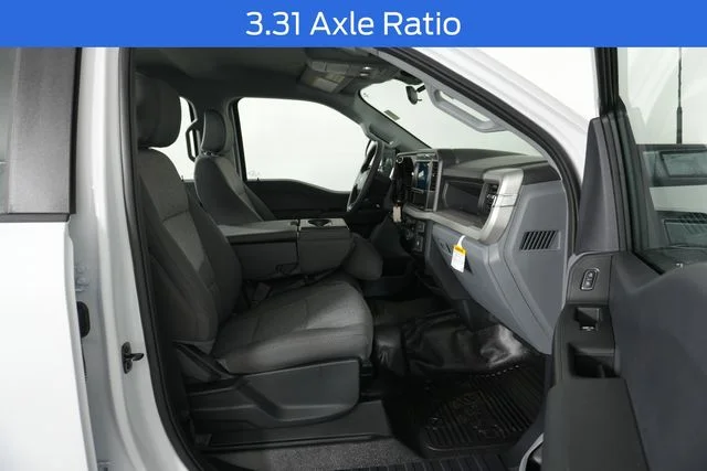 New 2026 Oxford White Ford F-250® XL image 27