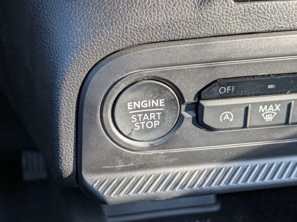 New 2026 Oxford White Ford Badlands® image 25