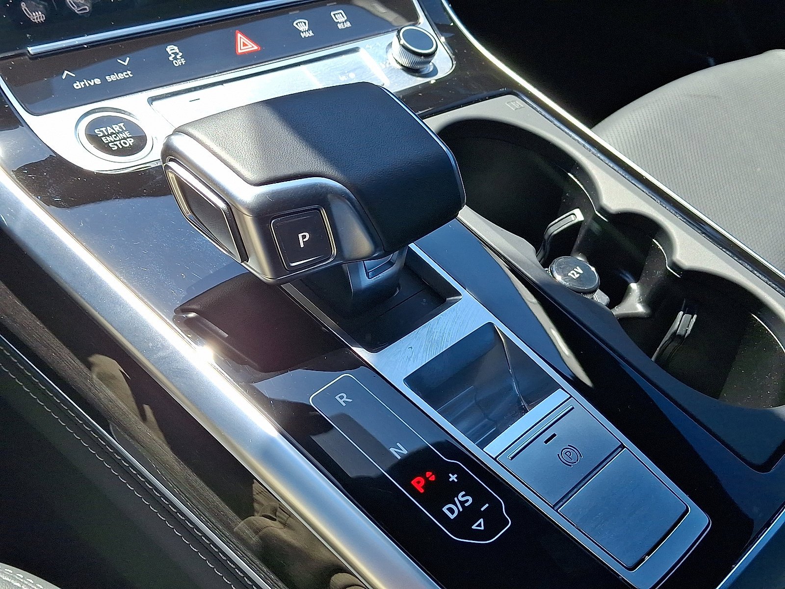 2025 Audi Q7 Premium Plus - Photo 18