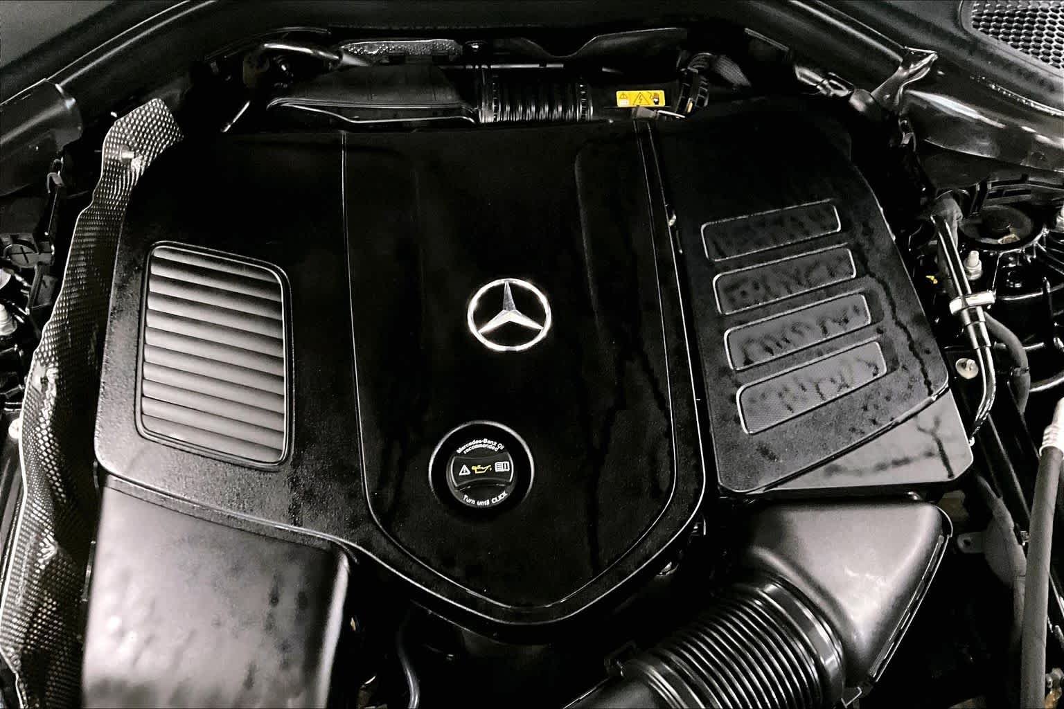 Certified Used 2023 Black Mercedes-Benz GLC 300 image 31