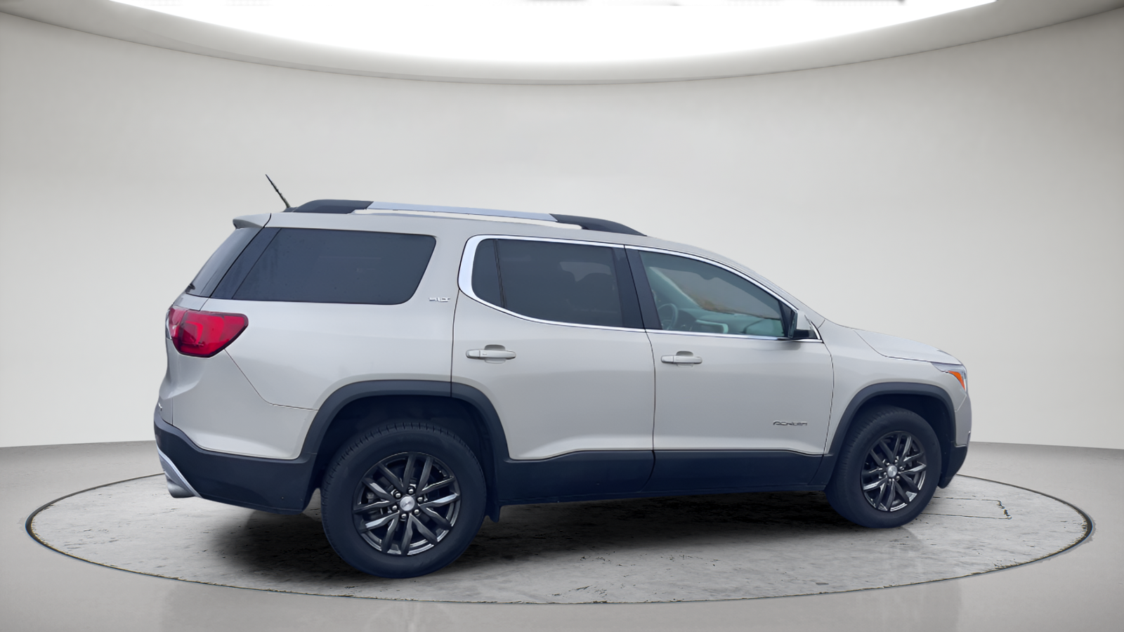 Used 2017 Sparkling Silver Metallic GMC SLT-1 image 6