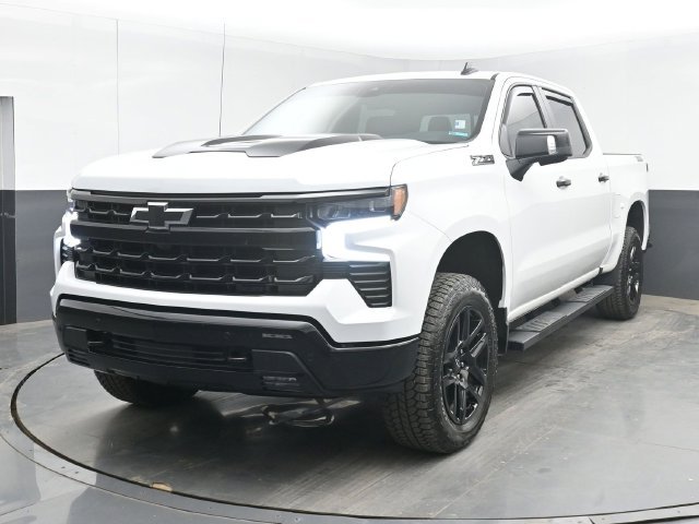 Used 2026 White Chevrolet LT Trail Boss image 9
