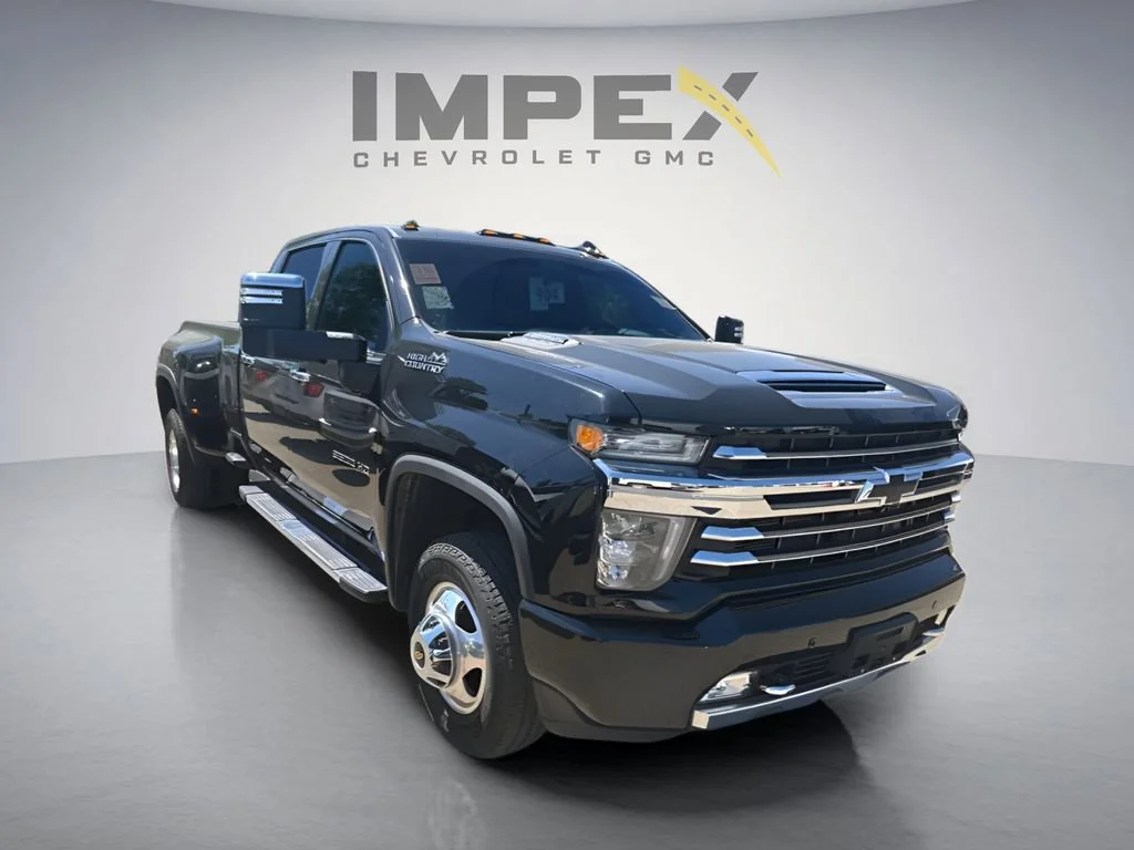 Used 2023 Black Chevrolet High Country DRW image 5