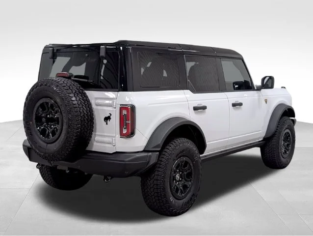 New 2026 Oxford White Ford Badlands® image 48