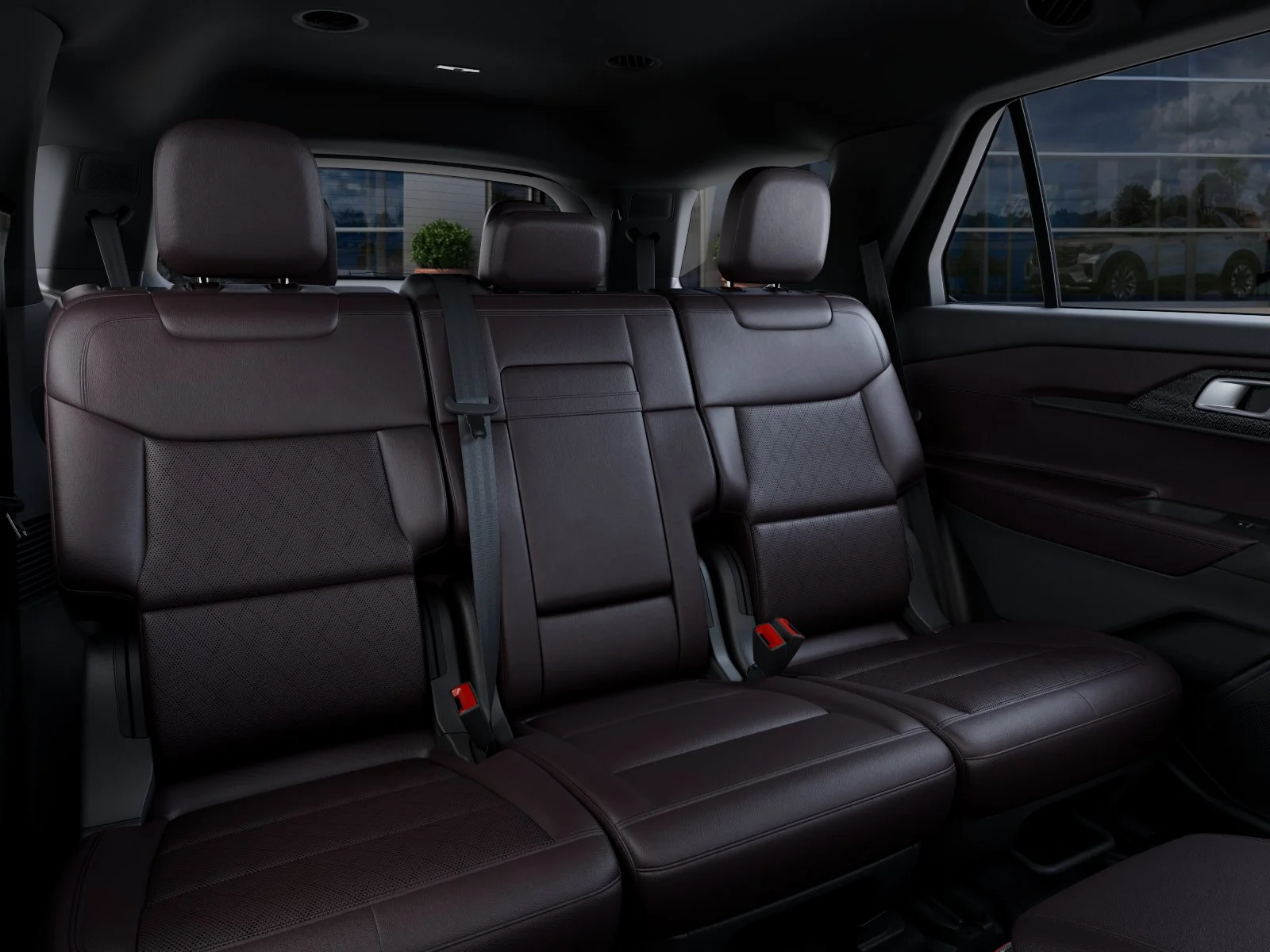 New 2027 Star White Metallic Tri-Coat Ford Platinum™ image 35
