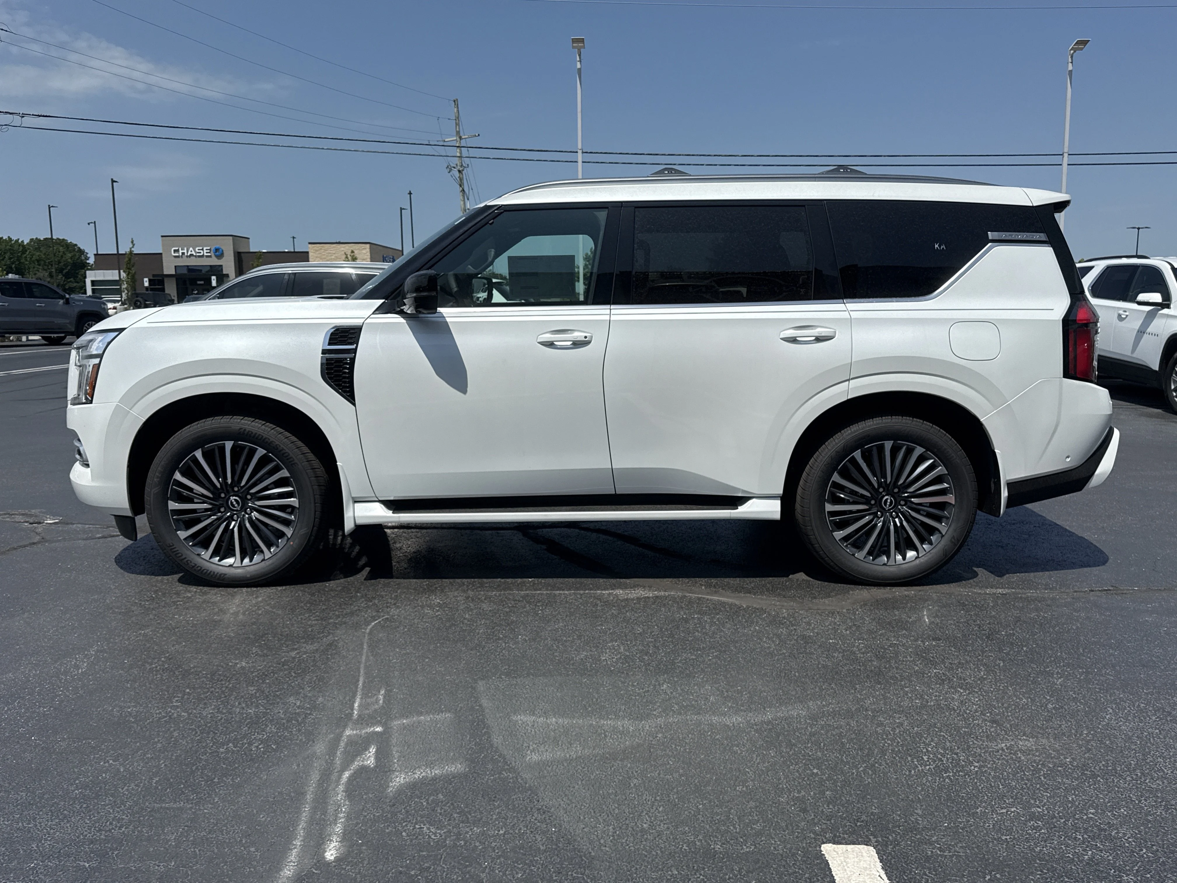 New 2026 Everest White Pearl Tricoat Nissan Platinum Reserve 4WD image 12