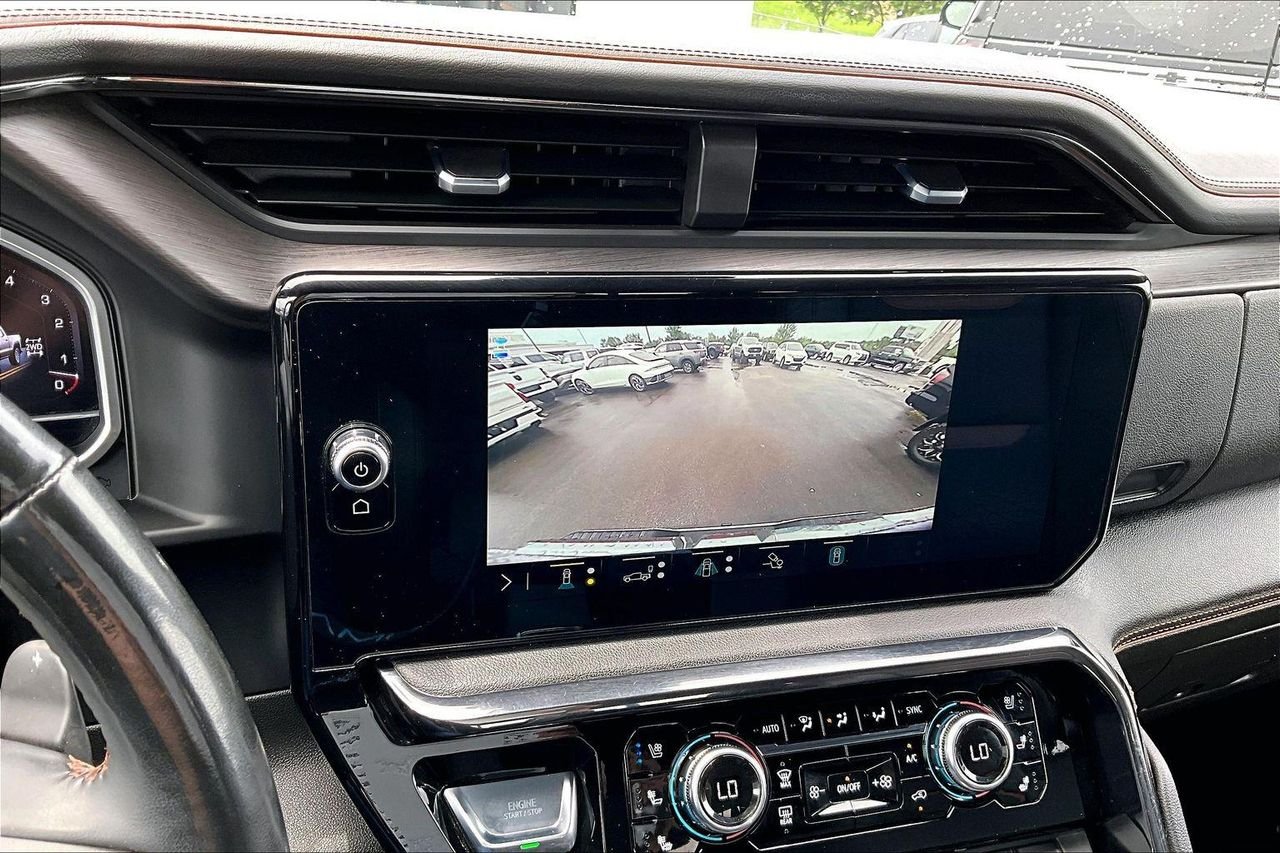 Used 2023 Summit White GMC AT4 image 18