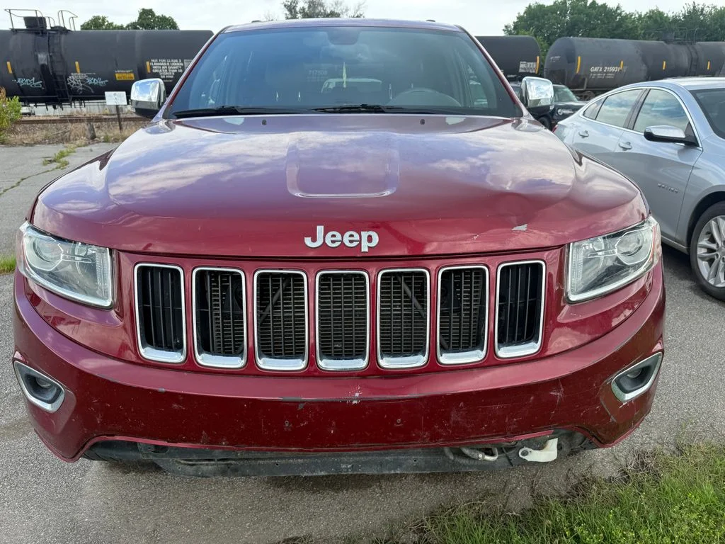 Used 2014 Red Jeep Limited image 7