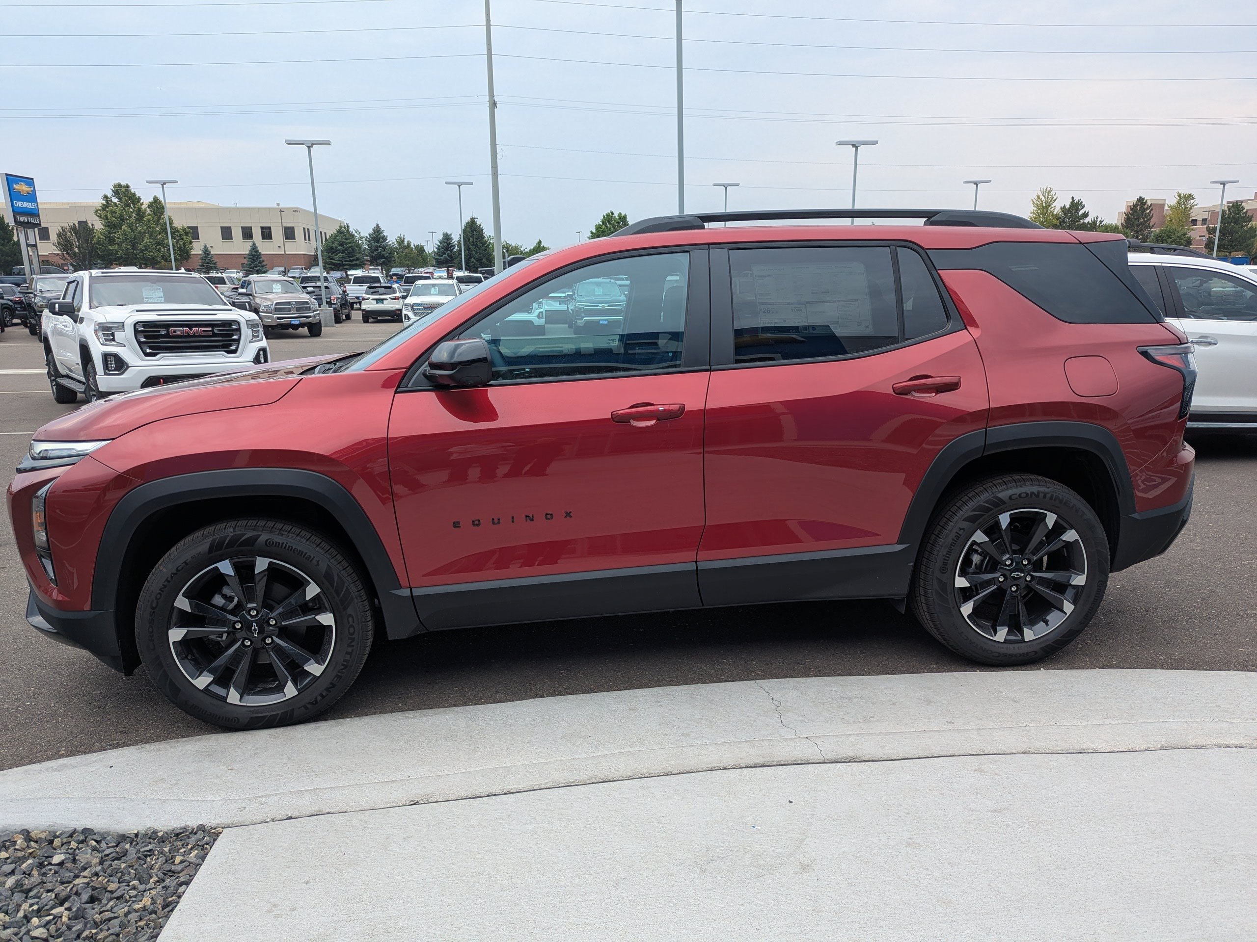 2027 Chevrolet Equinox RS - Photo 9