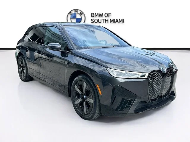 2024 BMW iX xDrive50's photo