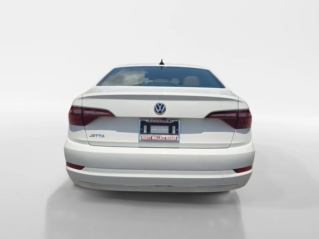 Used 2021 Pure White Volkswagen S image 4