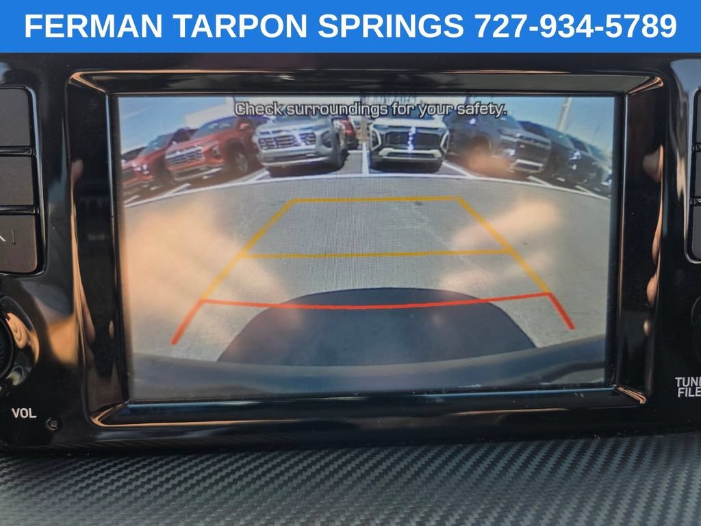 Used 2019 Blue Hyundai SE image 27