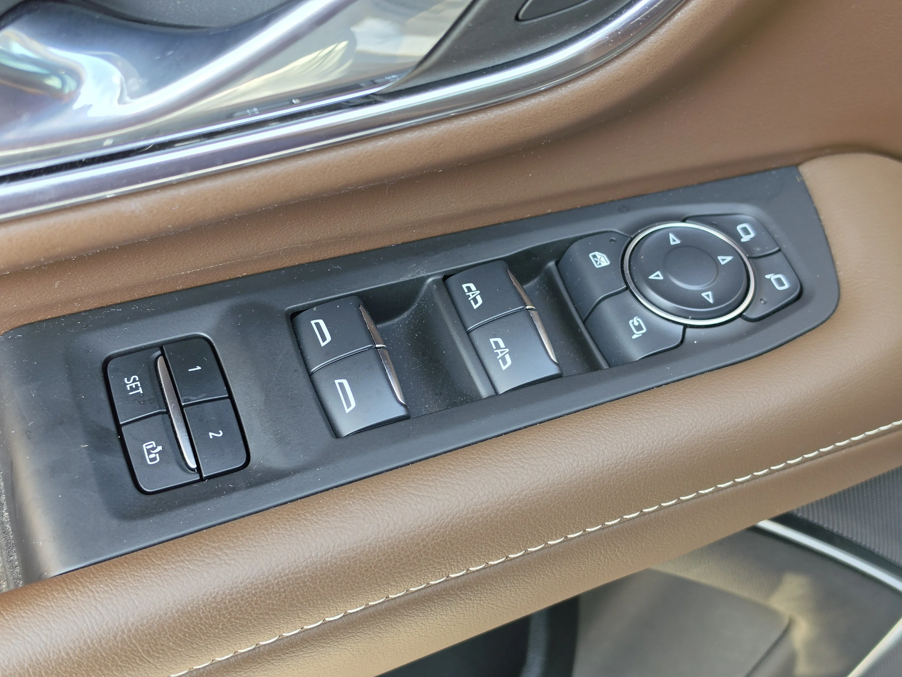 Used 2024 Sterling Gray Metallic Chevrolet High Country image 25