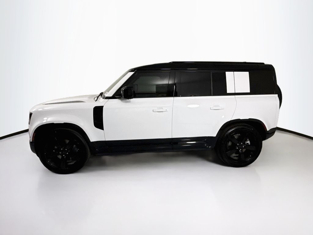 New 2026 Fuji White Land Rover X-Dynamic SE image 8
