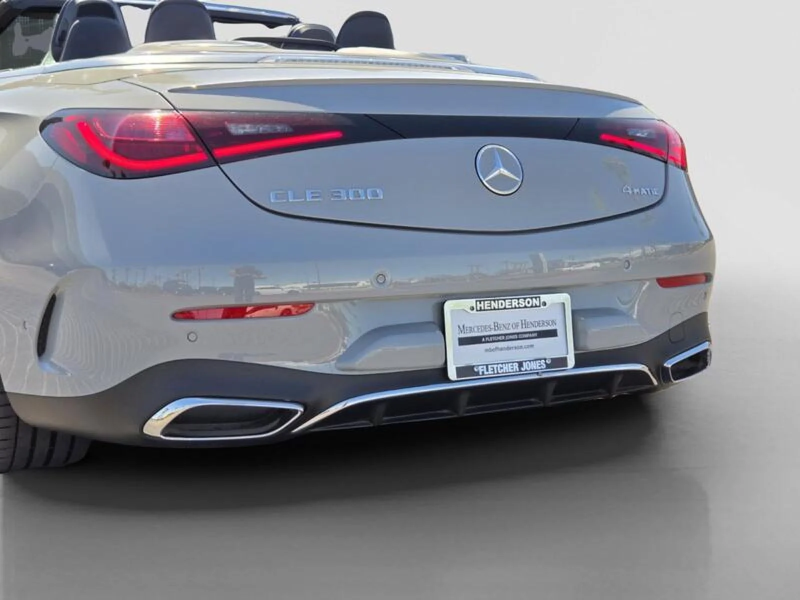 Certified Used 2024 MANUFAKTUR Alpine Grey Metallic Mercedes-Benz CLE 300 image 4