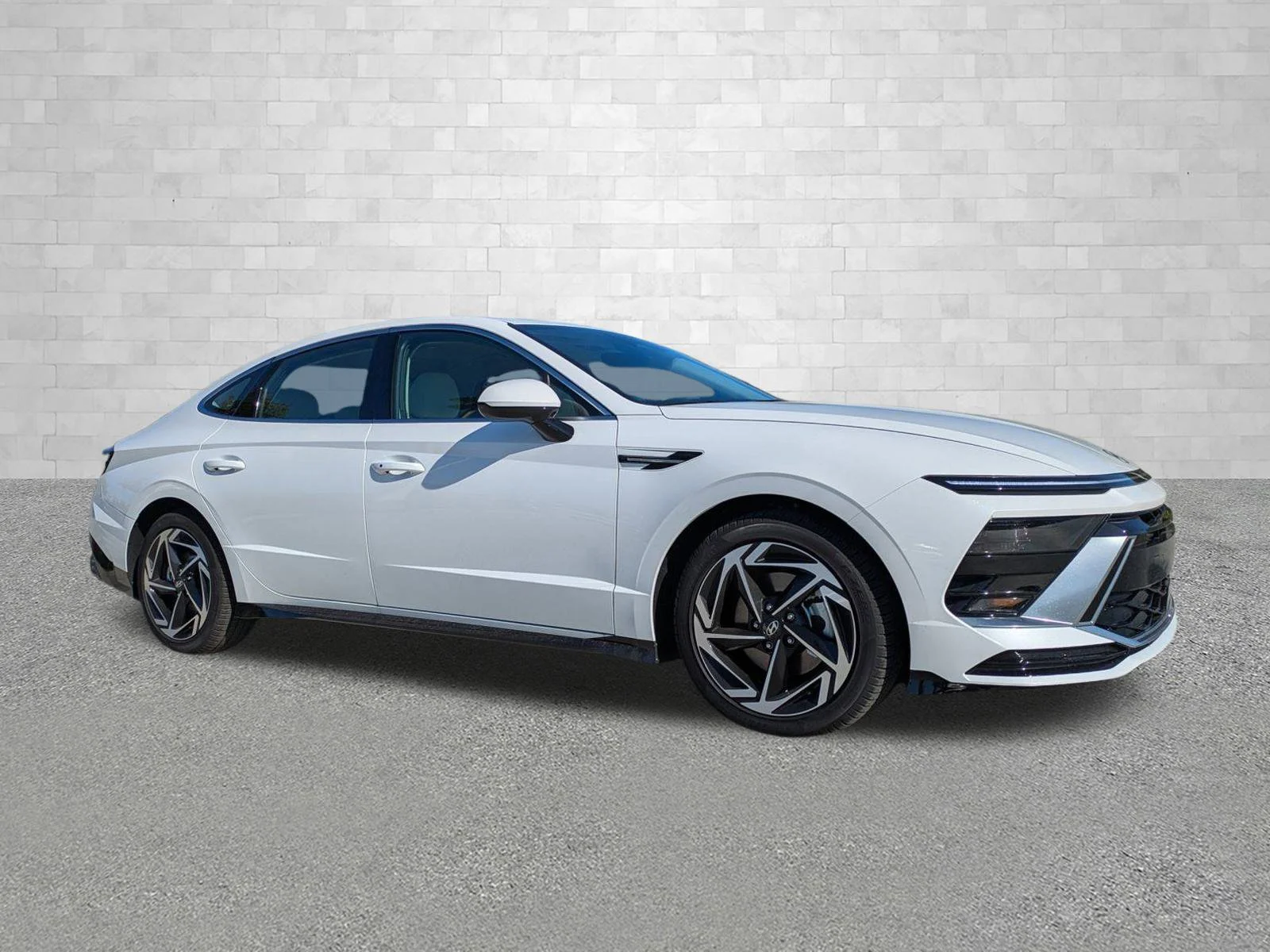 2026 Hyundai Sonata SEL AWD's photo