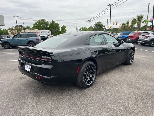 New 2026 Diamond Black Crystal Pearlcoat Dodge Scat Pack image 3