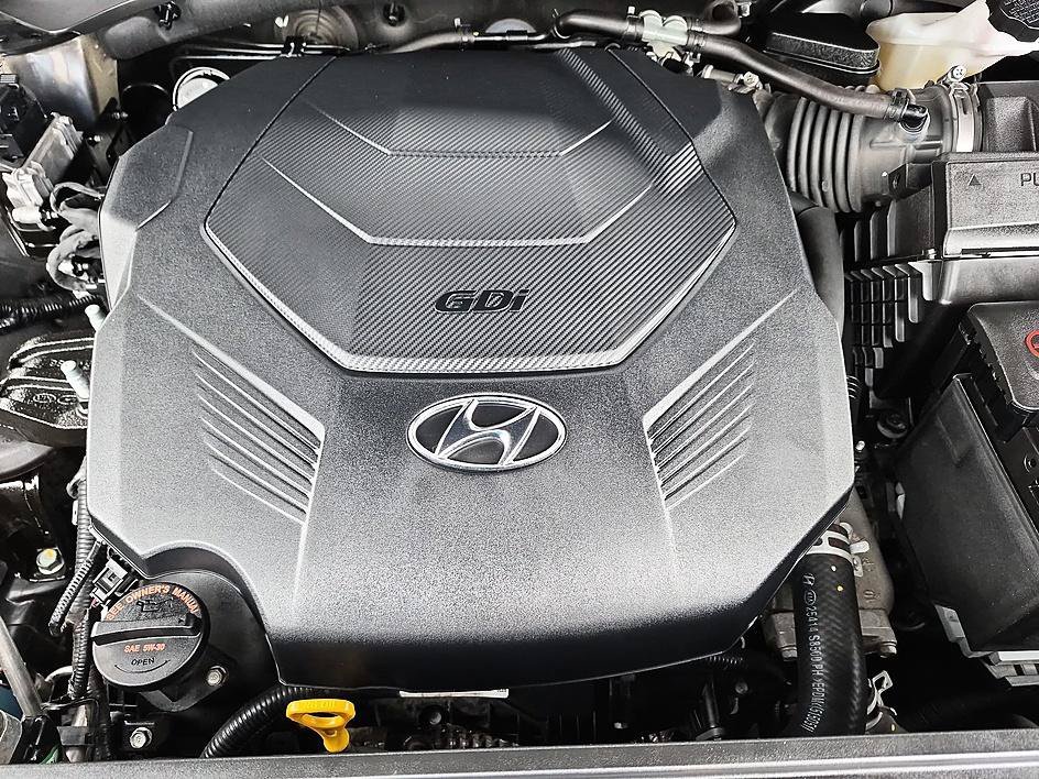 Used 2022 Abyss Black Pearl Hyundai Calligraphy image 37