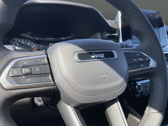 2025 Jeep Compass Latitude - Photo 27