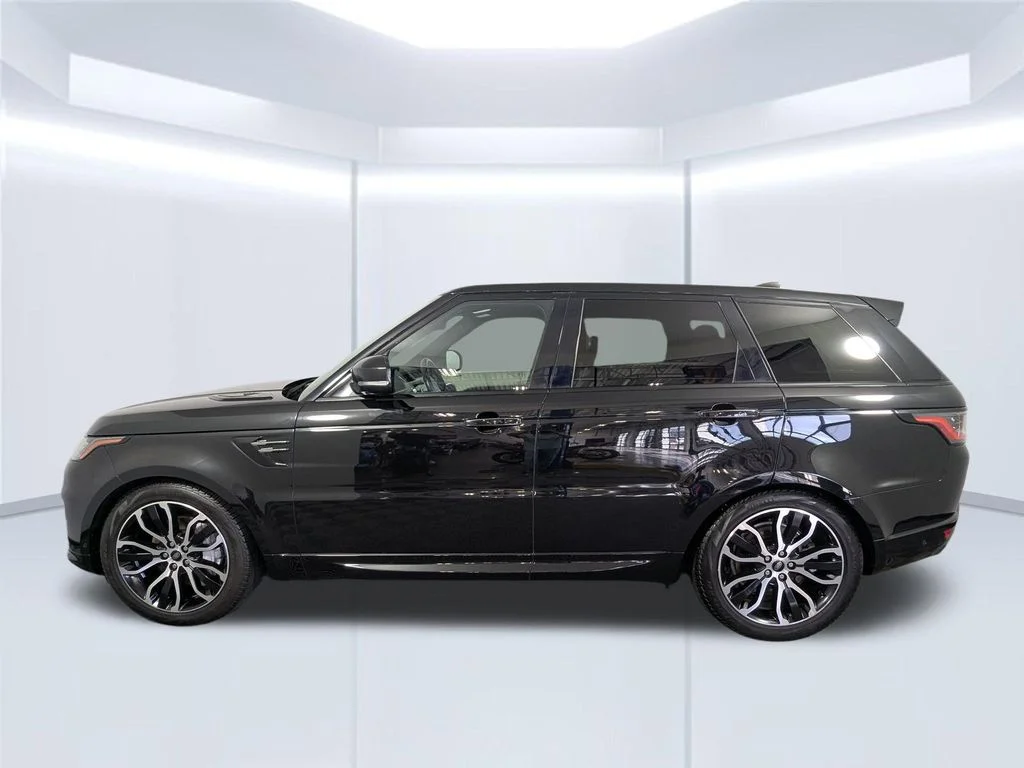 Used 2022 Black Land Rover HSE Silver Edition image 19