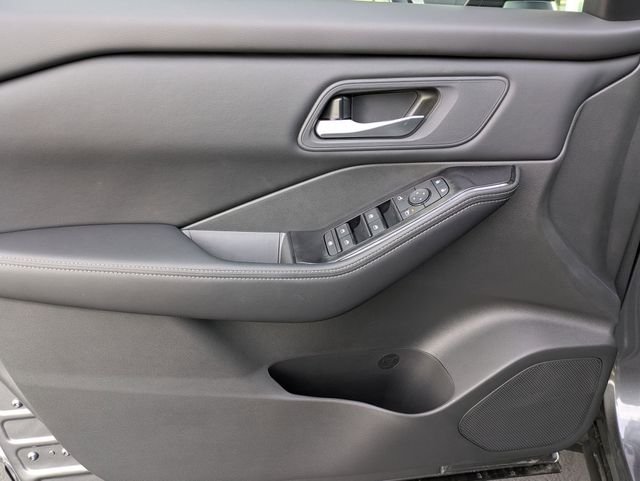 New 2026 Gun Metallic Nissan SV image 18