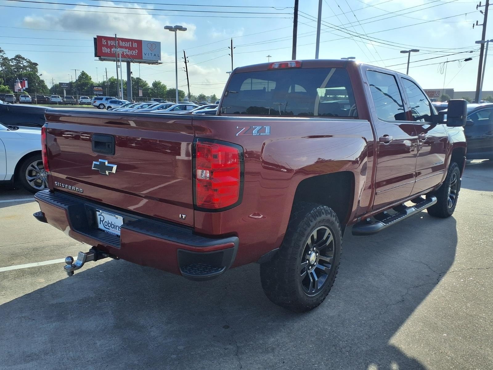 2018 Chevrolet Silverado 1500 LT - 1
