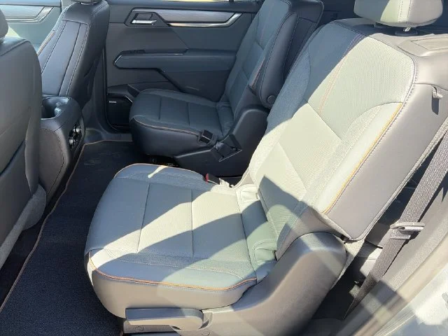 New 2027 Silver GMC AT4 image 11