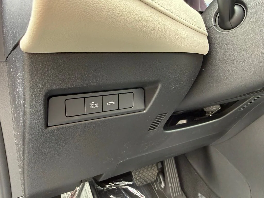 New 2026 Jet Black Mica Mazda 2.5 S Preferred AWD image 14