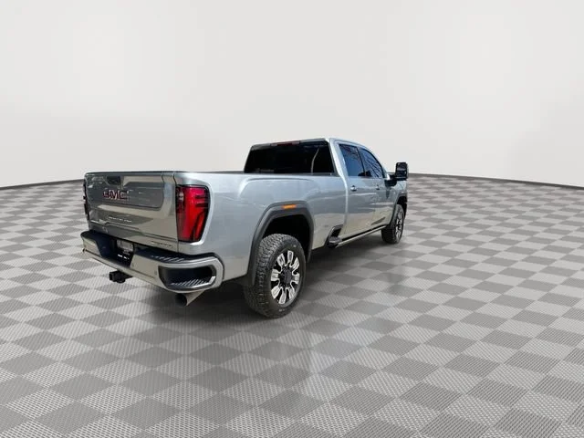 Used 2025 Sterling Metallic GMC Denali image 9