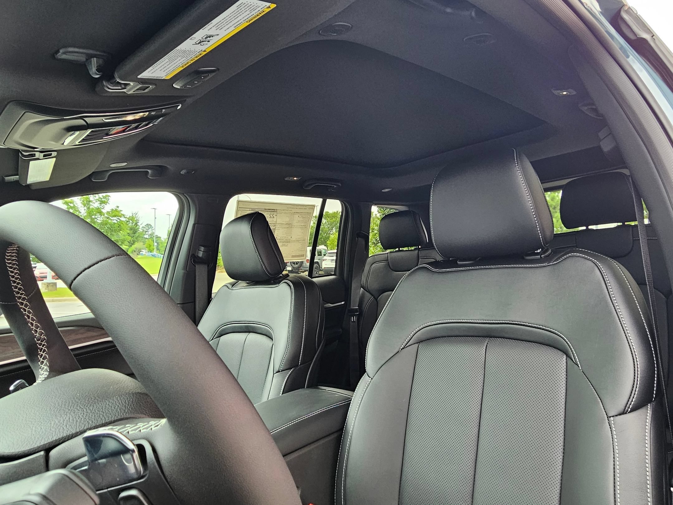 New 2026 Steel Blue Exterior Paint Jeep Limited Reserve image 20