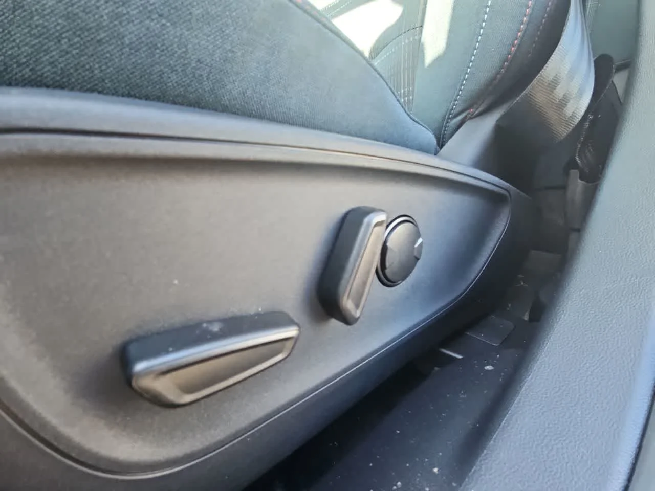 New 2025 Carbonized Gray Metallic Ford Heritage image 13