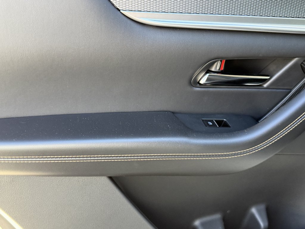 2025 Mazda CX-90 Preferred Package - Photo 25