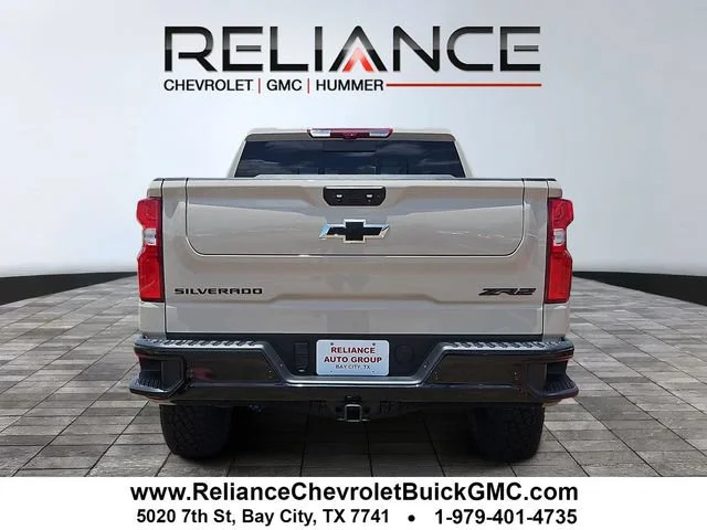 2026 Chevrolet Silverado 1500 ZR2 - Photo 6